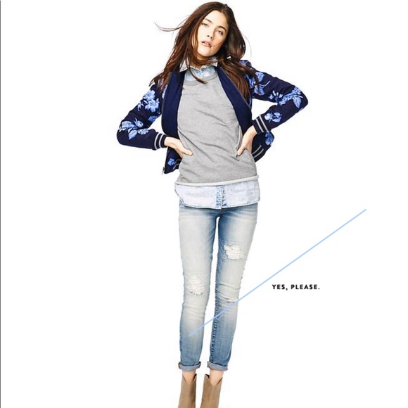 FLOWER BOMB | THE STYLE SCRIBE GAP FLORAL BOMBER - Picture 1 of 5